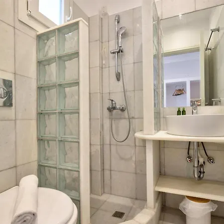 Christiana Aparthotel