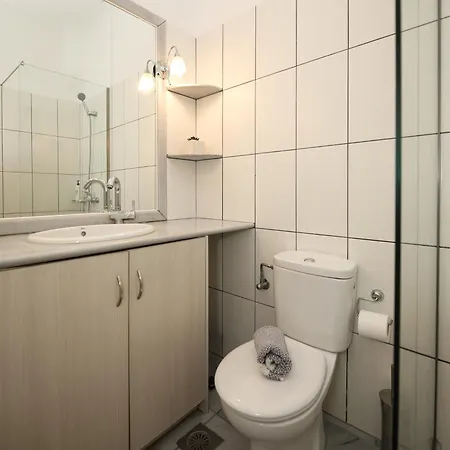 Christiana 3* Ambelas