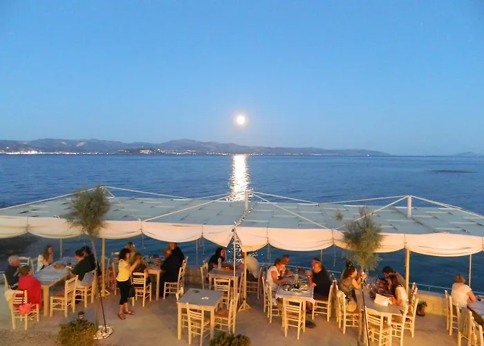 Christiana מלון דירות