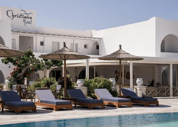 Christiana מלון דירות 3*