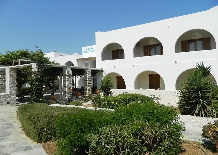 Christiana מלון דירות