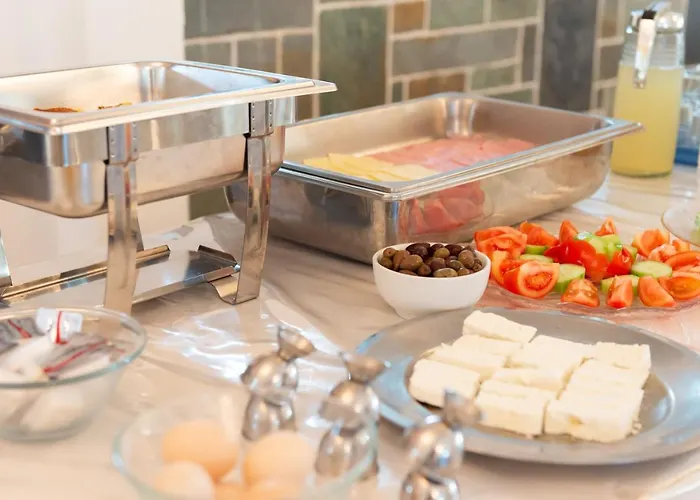 Christiana מלון דירות 3*