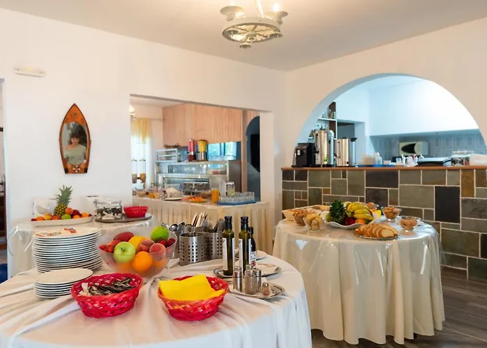 Lejlighedshotel Christiana Ampelas